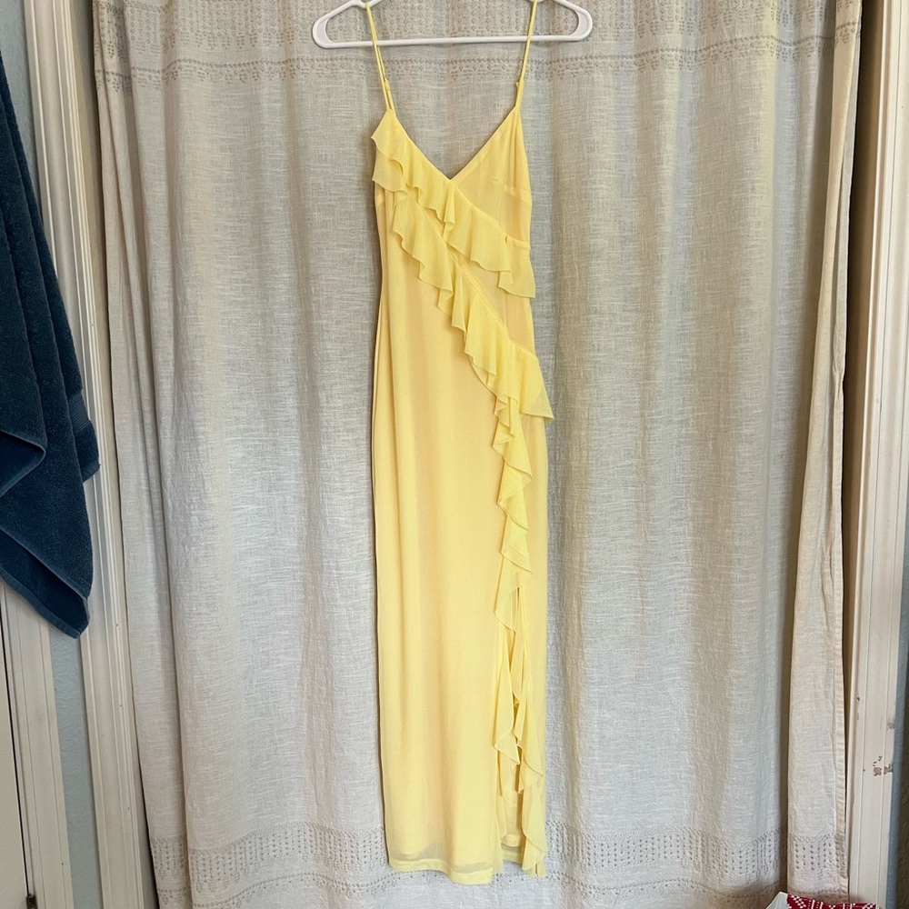 HELLO MOLLY DRESS 🍋🍸 - Picture 4 of 7